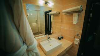 Отель JB hotel Нур-Султан Стандартный двухместный номер с 1 кроватью-7