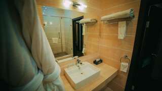 Отель JB hotel Нур-Султан Стандартный двухместный номер с 1 кроватью-14